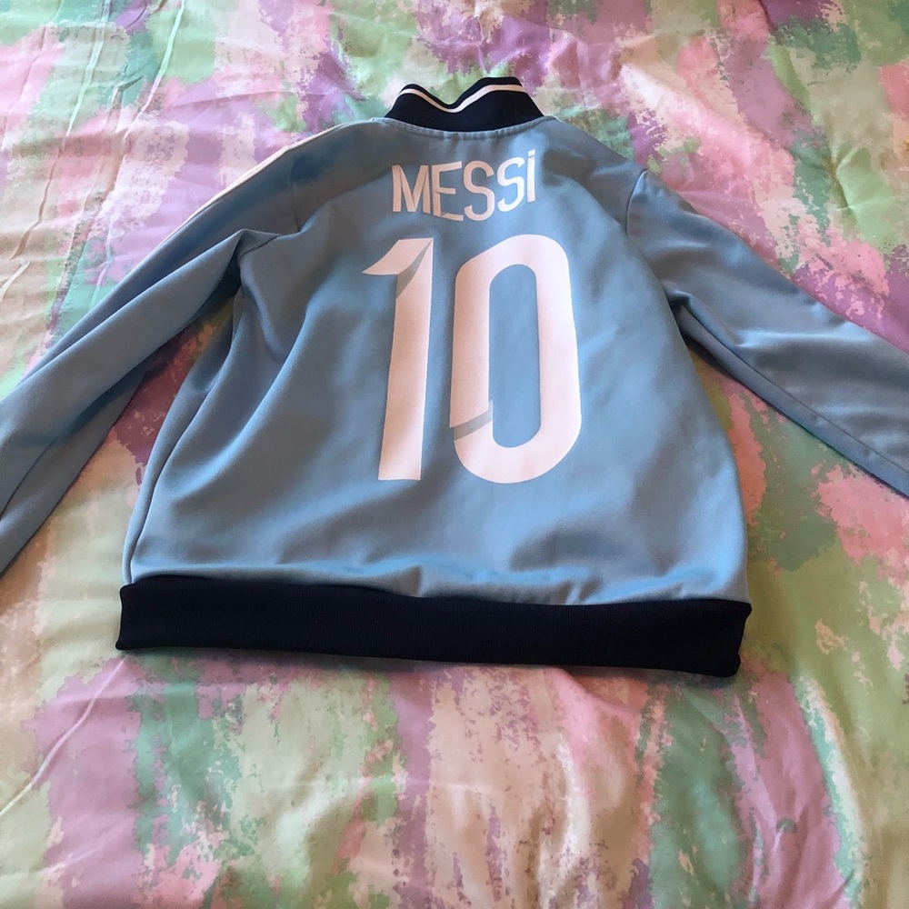A Messi jacket